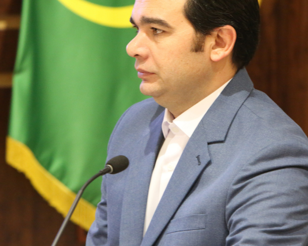 Alireza Kordlou at podium